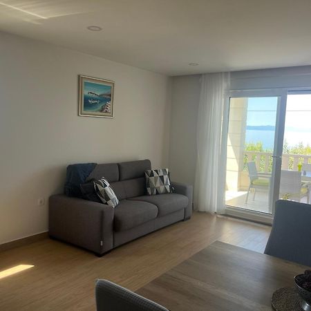 Waterfront Apartments - Тучепи Екстер'єр фото